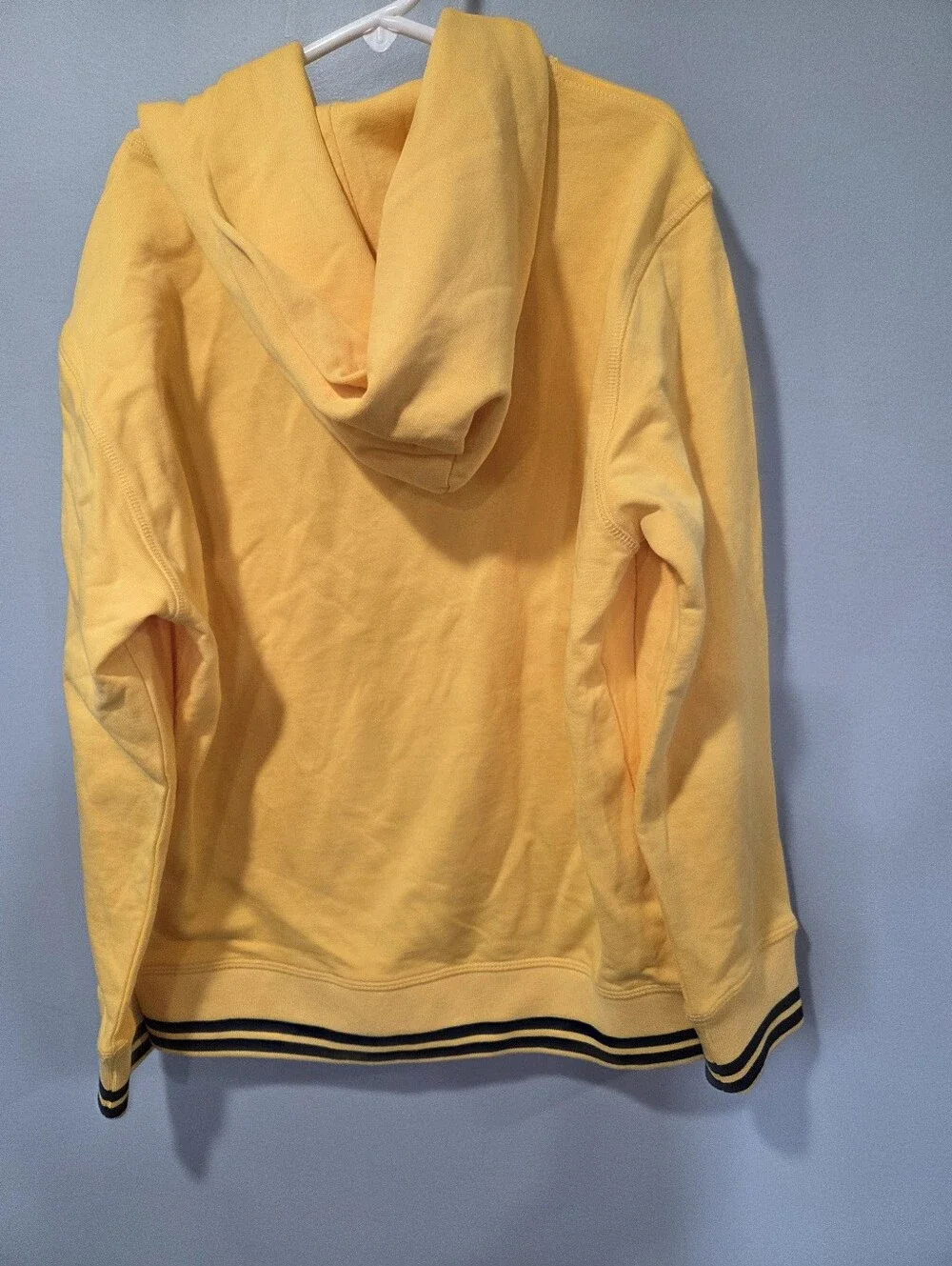 New With Tags Psyco Bunny Embroidered Kids Hoodie Size 10-12